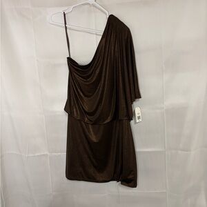 New with tags, womens size medium Jessica Simpson ons shoulder blouse, #E853